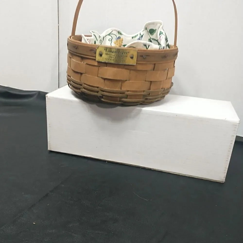 Longaberger 1985 Green Christmas COOKIE Basket